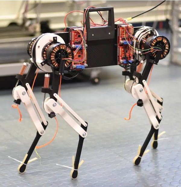 ربات سگ چهار پا